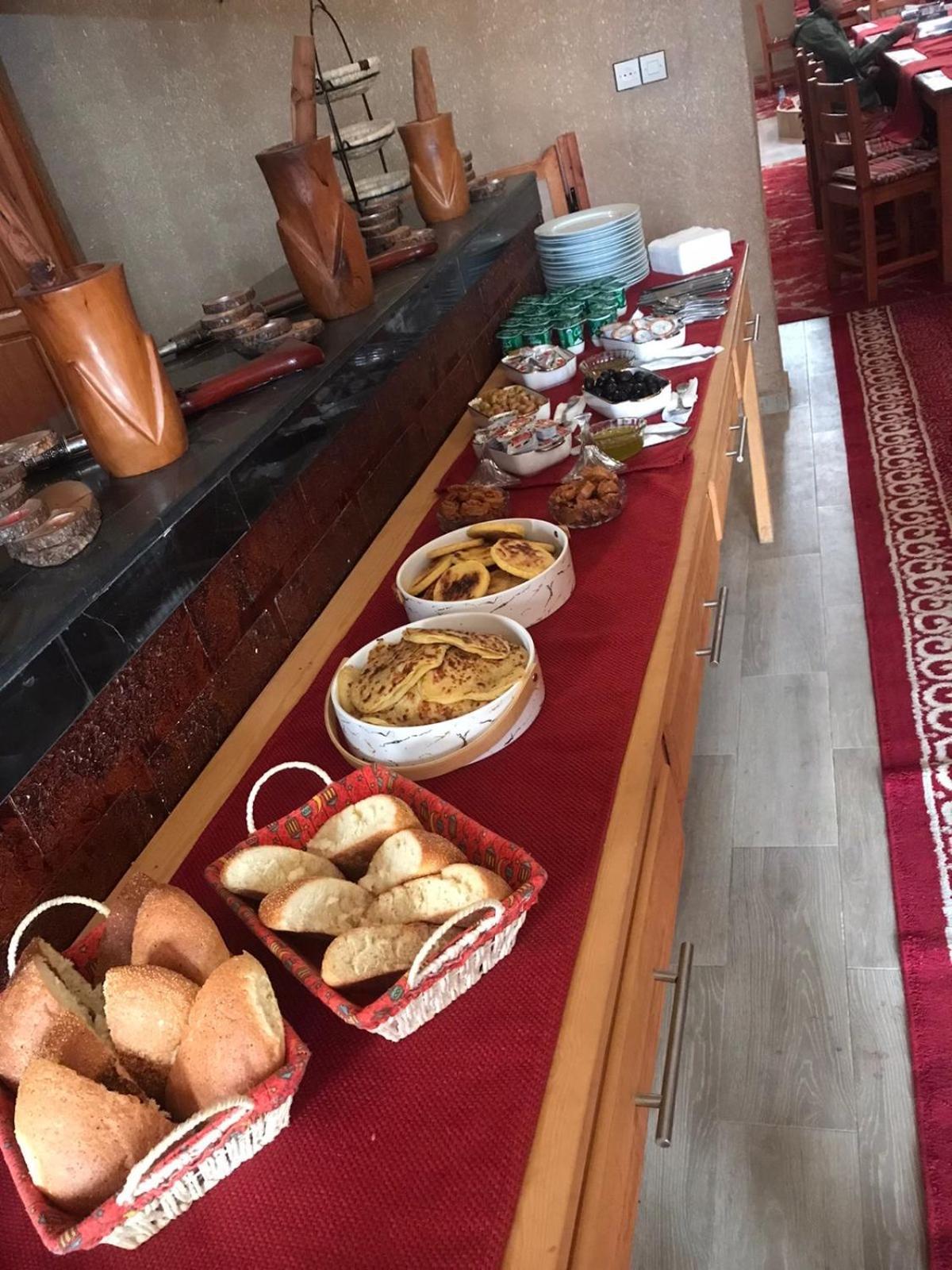 Dar Al Qanass Imane Hostel Midelt Kültér fotó